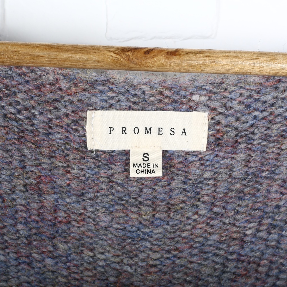 Promesa Loosely Translated Oversized VNeck Sweater - Picture 4 of 9